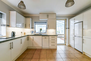 Kitchen- click for photo gallery